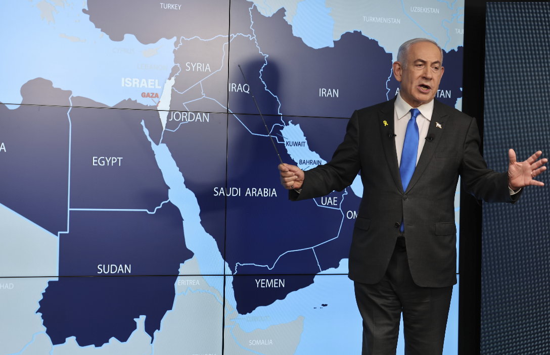 Israele e USA attaccano l’Iran: le conseguenze militari ed economiche di un'escalation globale