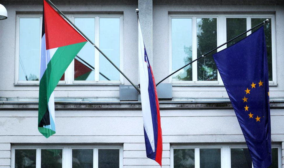 L’Europa debole e ambigua, ultima fiancheggiatrice degli ayatollah