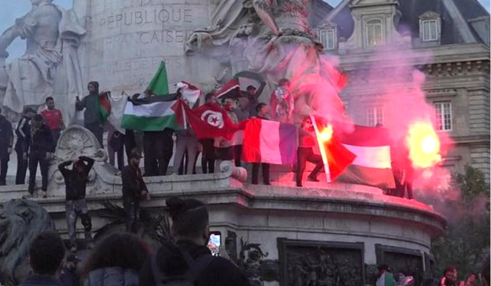 PARIGI BRUCIA? RAPPORTO DEL MINISTERO DELL’INTERNO FRANCESE SULL’INFILTRAZIONE ISLAMICA