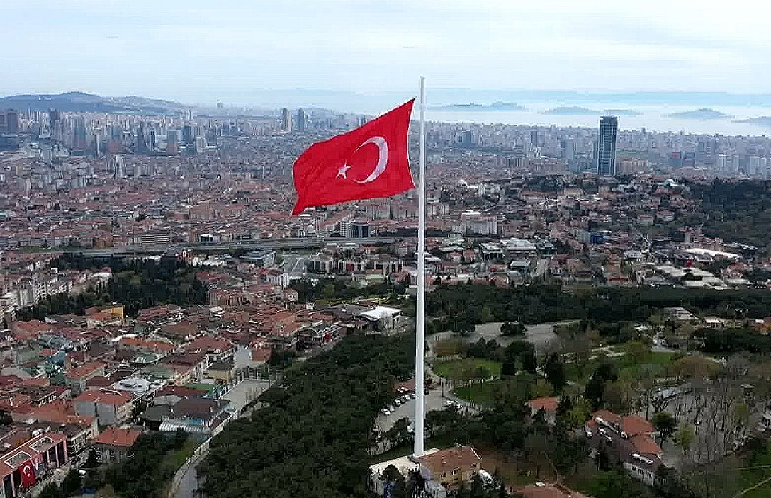 La Turchia allunga l’ombra su Damasco