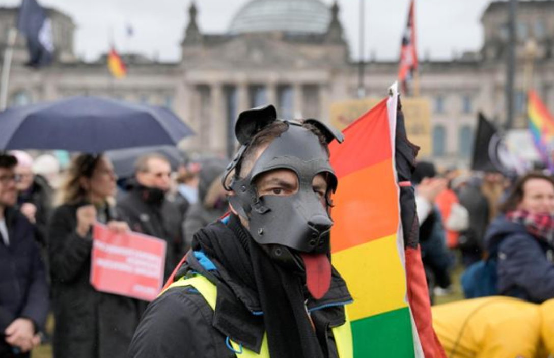 In Germania la memoria non basta più