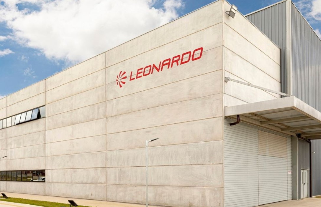 Leonardo, il Qatar e la politica estera italiana: il gioco pericoloso degli interessi