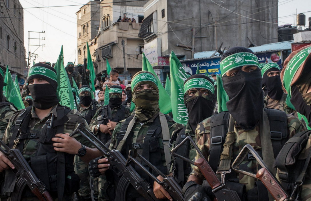 Il lupo perde il pelo ma non il vizio