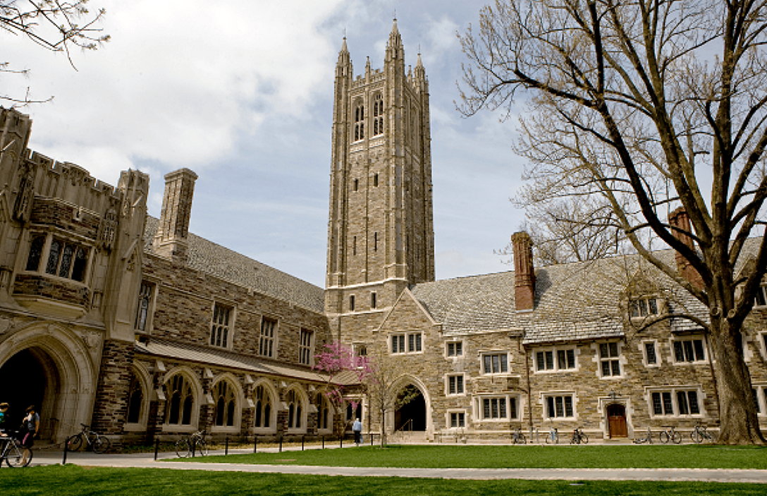 Learning dogma. La follia del politicamente corretto nelle aule d’élite