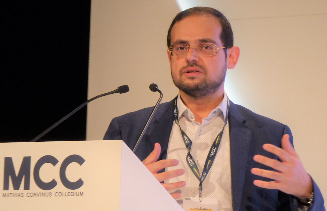 Ayman Dean e l’allerta che l’Europa preferisce non ascoltare