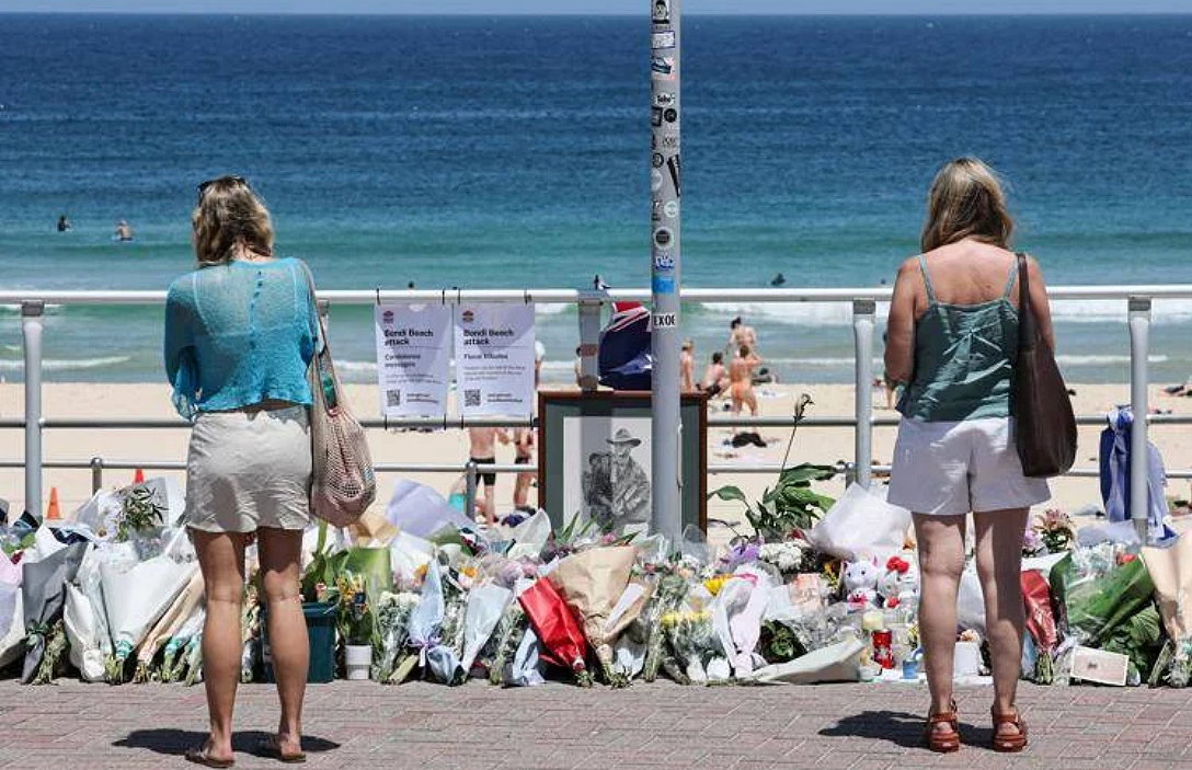 Dalla California a Bondi Beach: quando il complotto diventa istituzionale