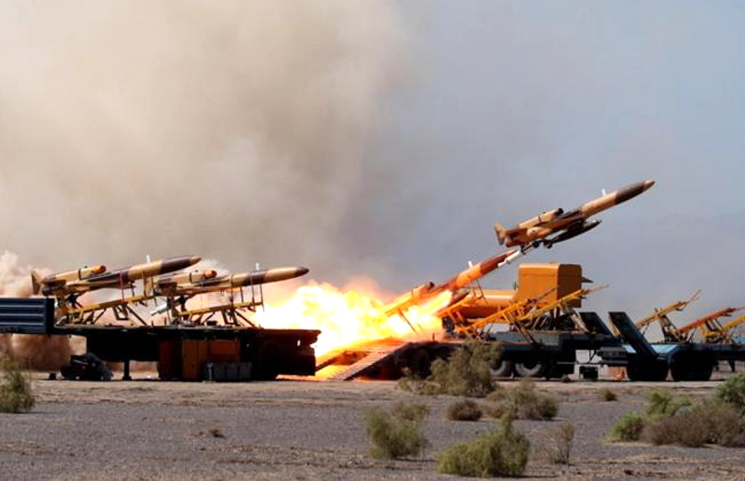 Israele avverte gli USA: i missili iraniani non sono solo manovre