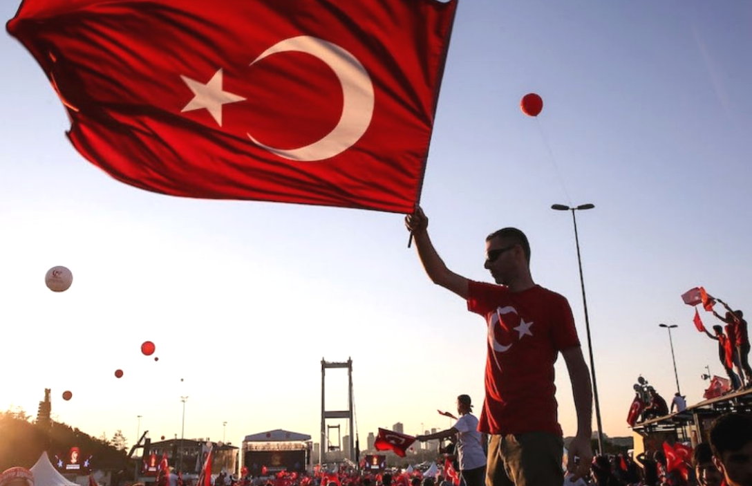 Il Punto. Turchia, il doppio gioco di Erdogan