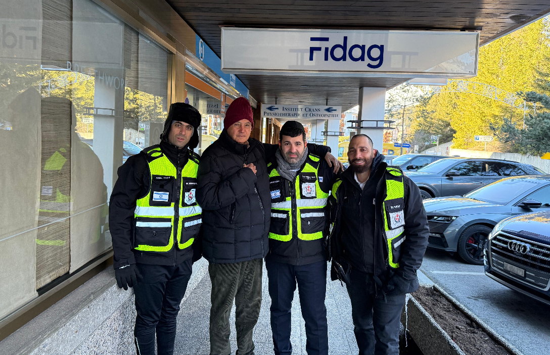 ZAKA a Crans-Montana, il silenzio dei giusti e il rumore degli utili idioti