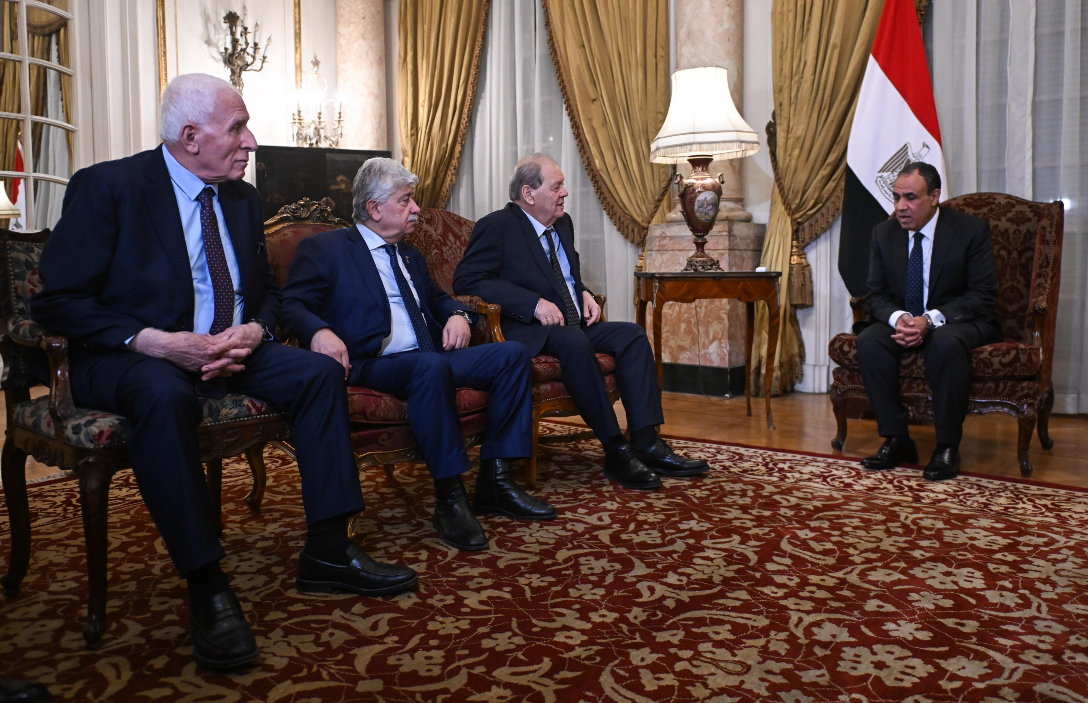 Hamas, la linea del PLO sfida Washington