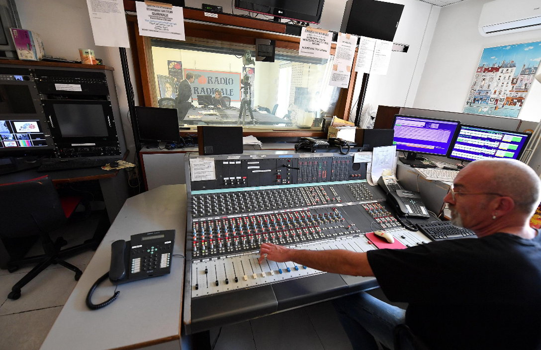 Radio Radicale, il dovere della gratitudine e l’errore del taglio