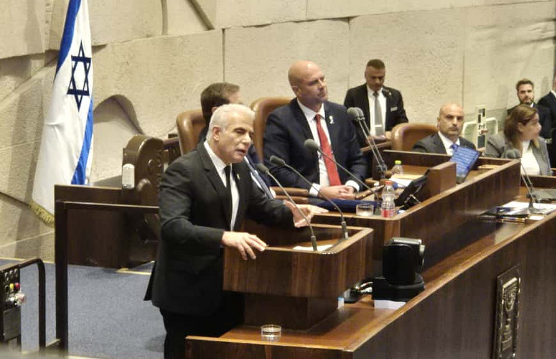 Israele sotto assedio. L’avvertimento di Lapid che non possiamo ignorare