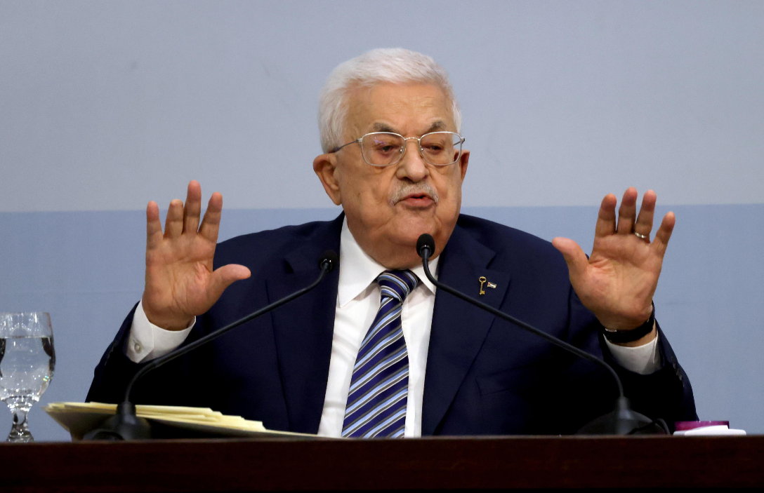Abu Mazen fa fuori i rivali al congresso di Fatah
