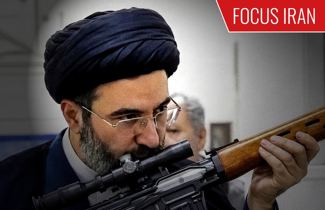 Iran e atomica. La voglia matta di Khamenei jr.