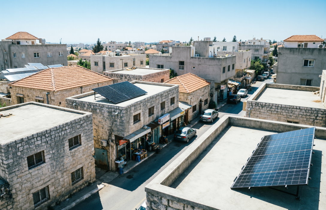 Israele punta sui tetti solari delle città arabe